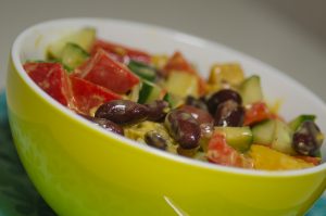 Salade maken met kleur en smaak